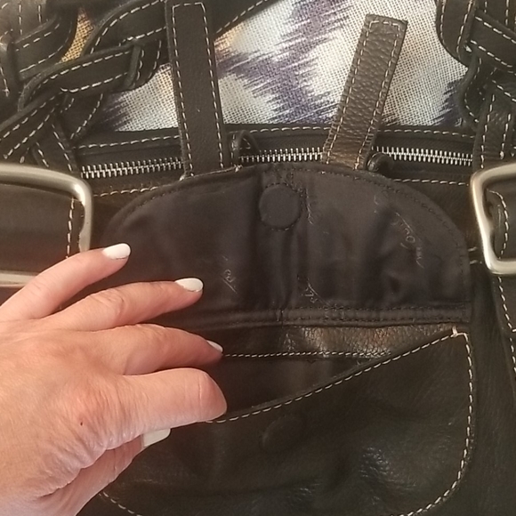 Fossil Leather Handbag - Picture 5 of 6